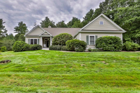 Photo of 14 Hancock Drive, Bedford, NH 03110 (MLS # 5110335)