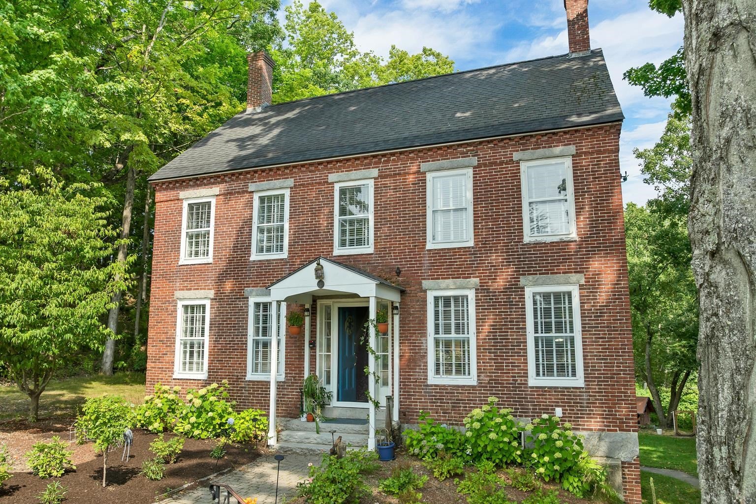 49 Center Street