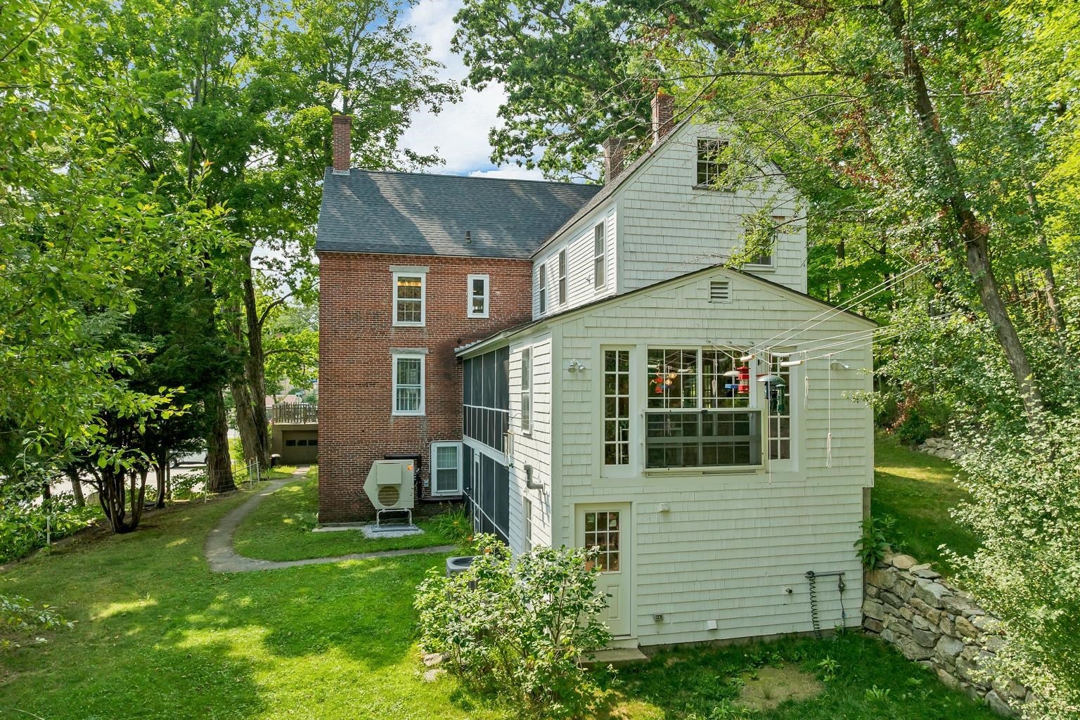 49 Center Street