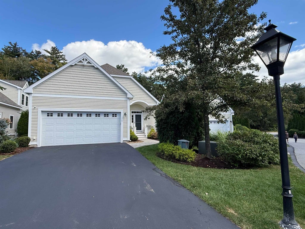 Photo of 5 Metea Lane, Bedford, NH 03110 (MLS # 5110589)
