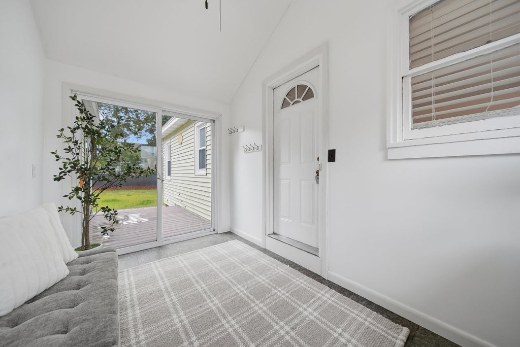 Photo of 99 Parkview Street, Manchester, NH 03103 (MLS # 5112266)