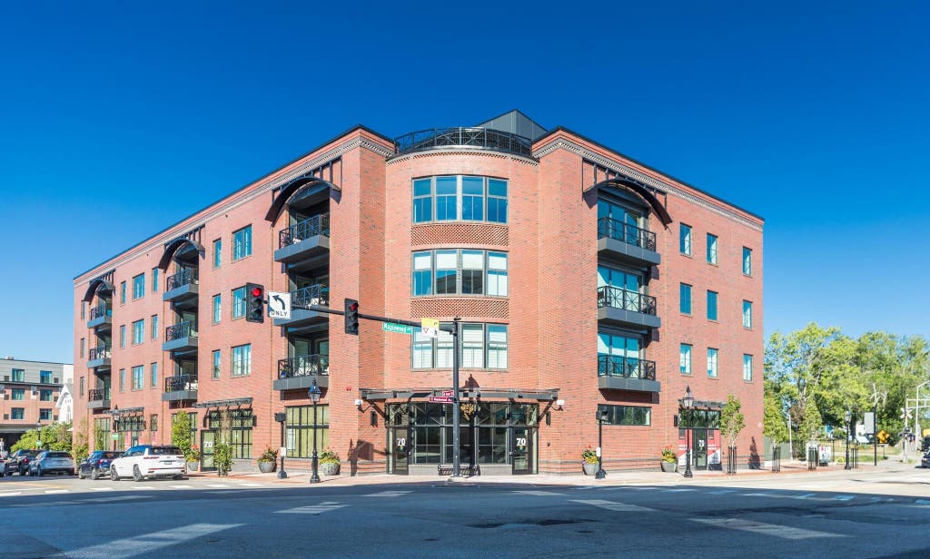 Photo of 70 Maplewood Avenue #403, Portsmouth, NH 03801 (MLS # 5105932)