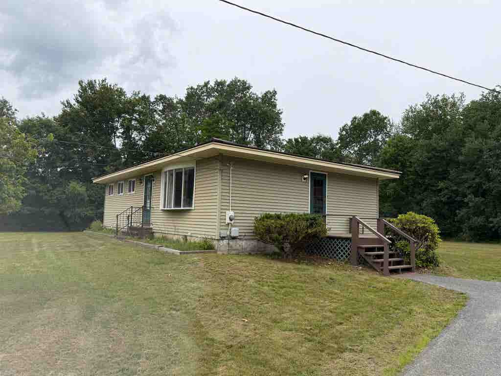 Photo of 51 Blackwater Road, Canaan, NH 03741 (MLS # 5099374)