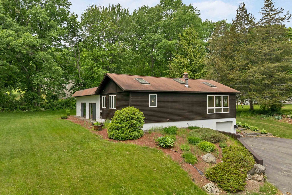 Photo of 40 Paugus Street, Laconia, NH 03246 (MLS # 5093505)