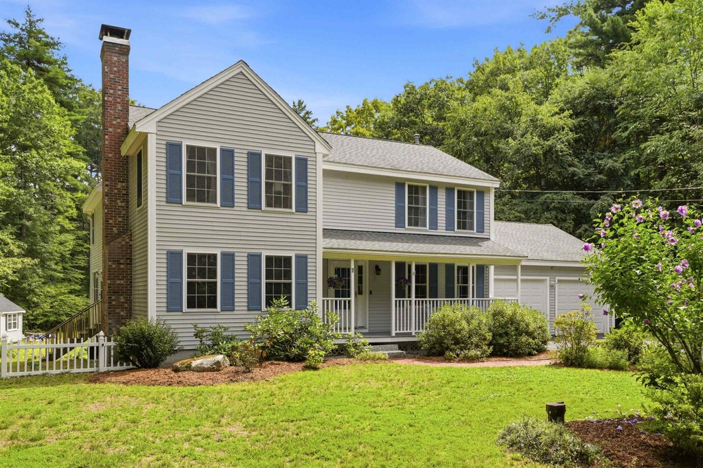Photo of 7 Westview Road, Brookline, NH 03033 (MLS # 5105699)