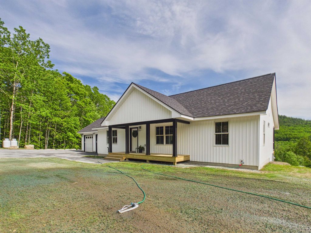 Photo of 49 Old Mtn Turnpike Road, Winchester, NH 03470 (MLS # 5093291)