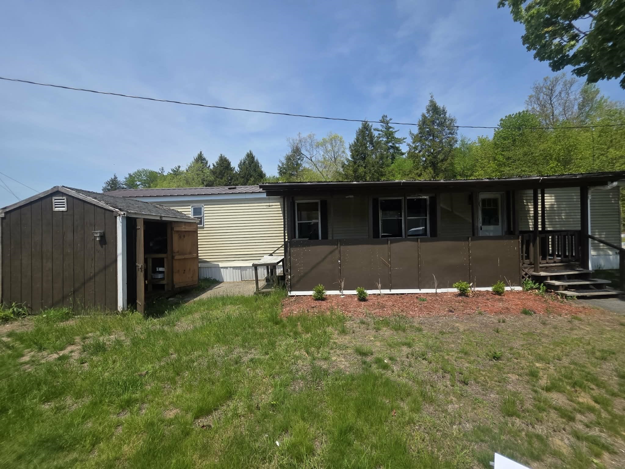 4 Robbins Street
