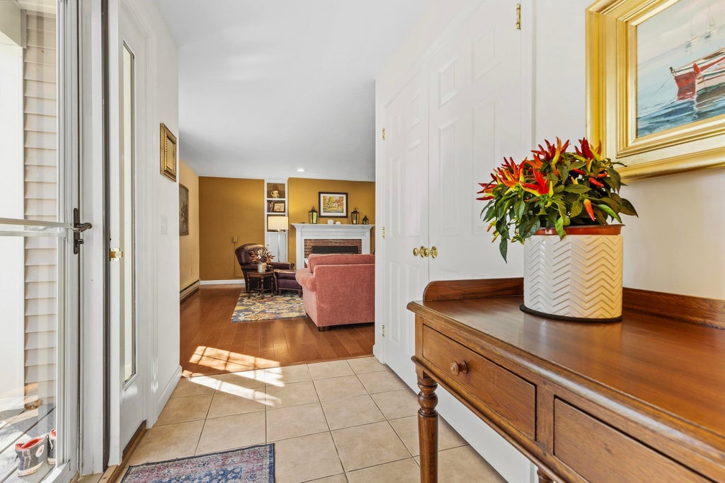 Photo of 112 Hilltop Place #112, New London, NH 03257 (MLS # 5110073)