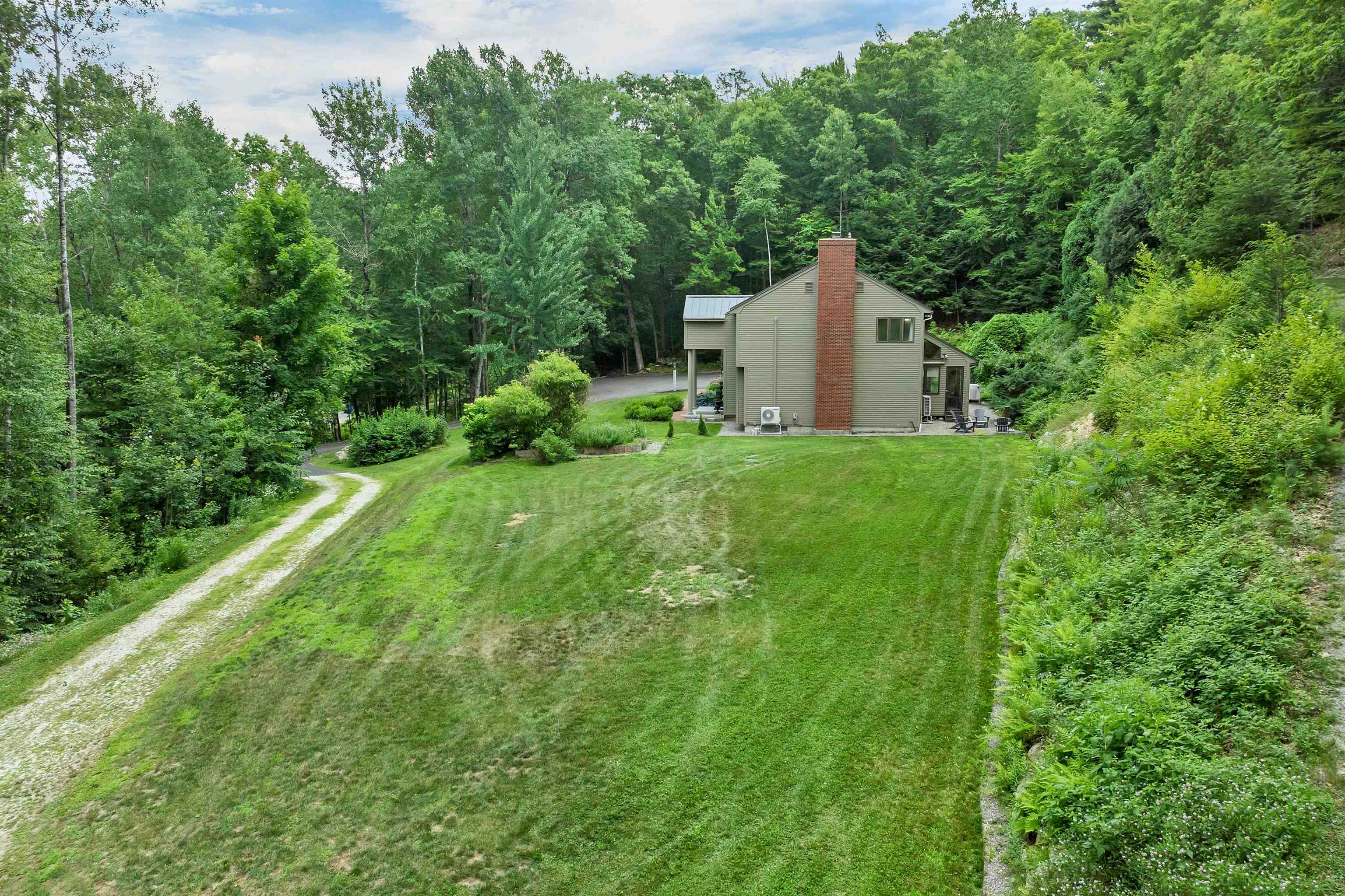 8 West Gate Drive