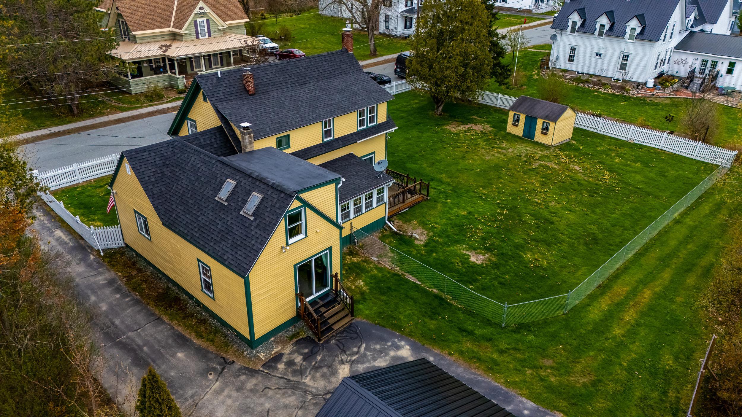 7 Pleasant Street