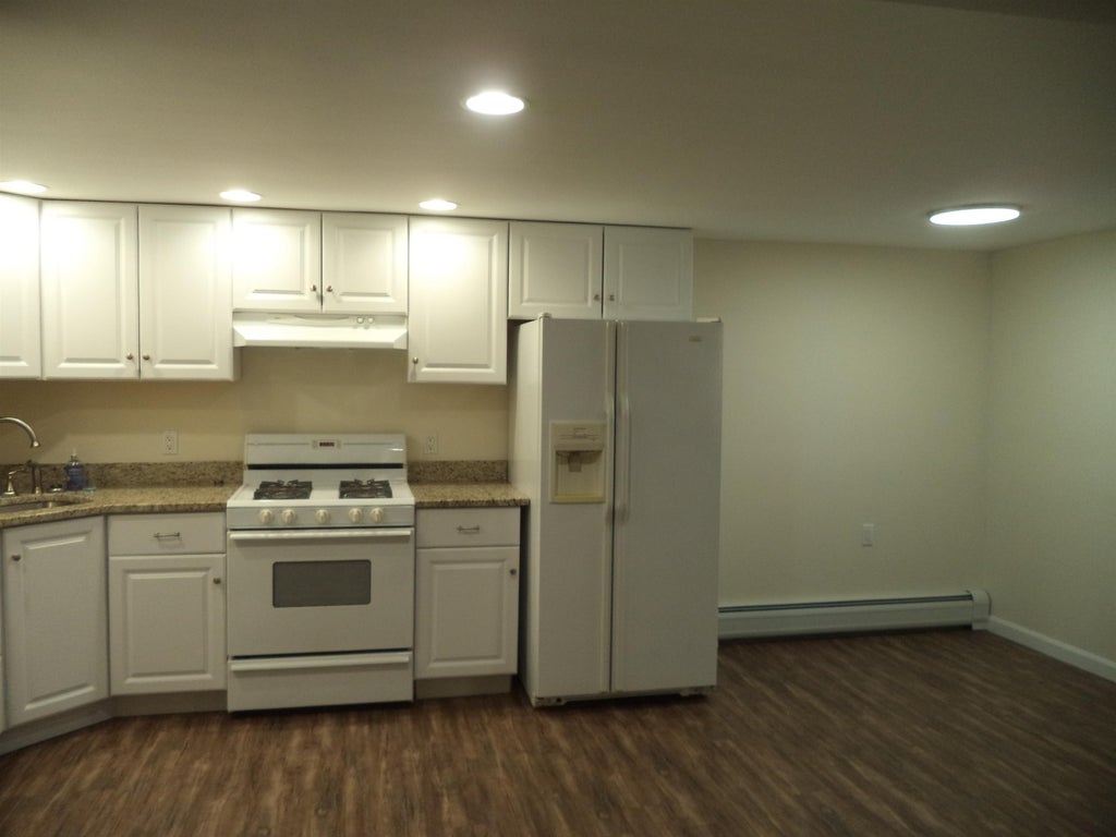 Photo of 387 Main Street #1, Salem, NH 03079 (MLS # 5094633)