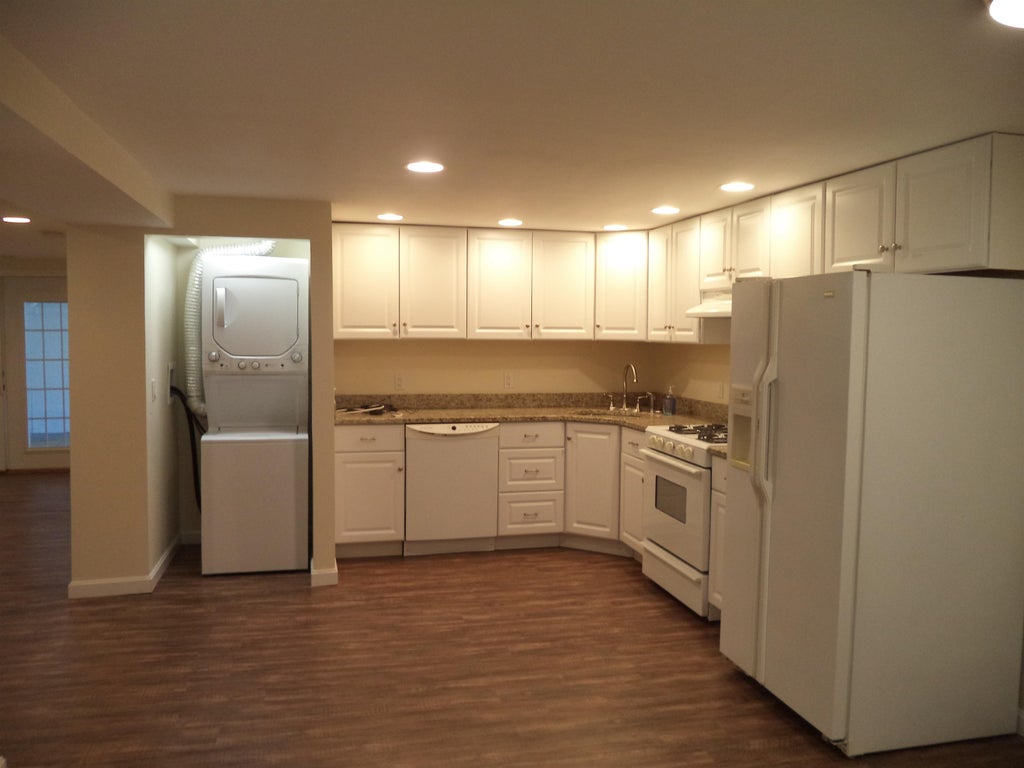 Photo of 387 Main Street #1, Salem, NH 03079 (MLS # 5094633)