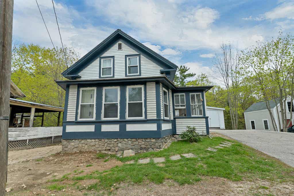 Photo of 133 Center Street, Wolfeboro, NH 03894 (MLS # 5088559)