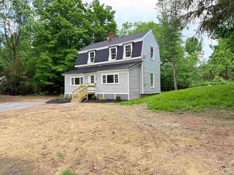 Photo of 19 Depot Road, Kingston, NH 03848 (MLS # 5091463)