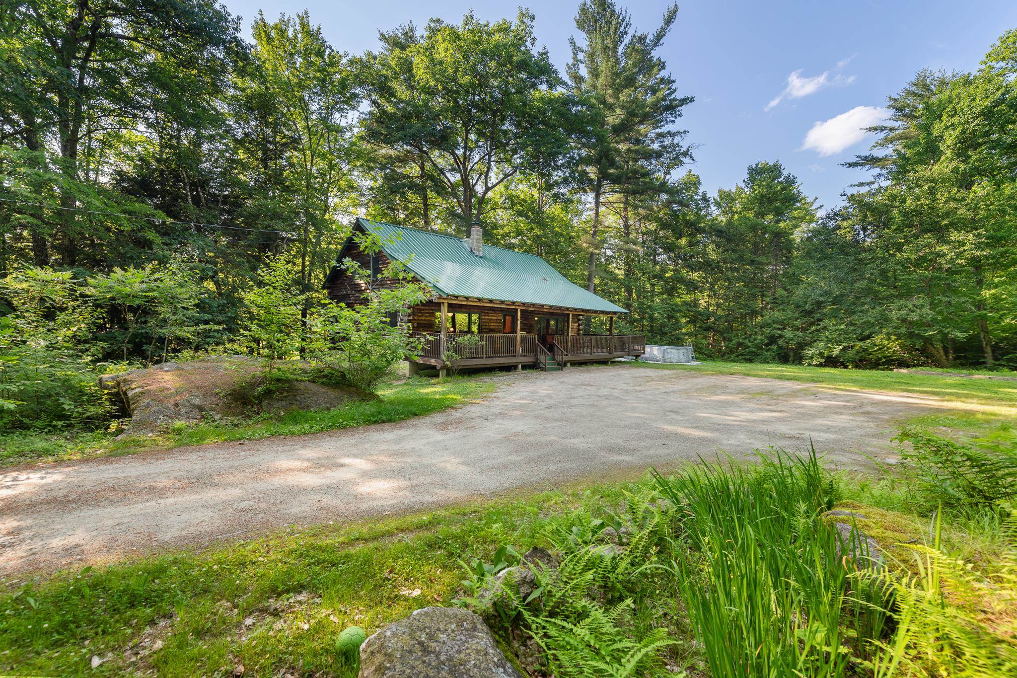 47 E Currier Hill Road