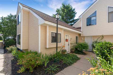 Photo of 48 Franklin Heights, Rochester, NH 03867 (MLS # 5100351)