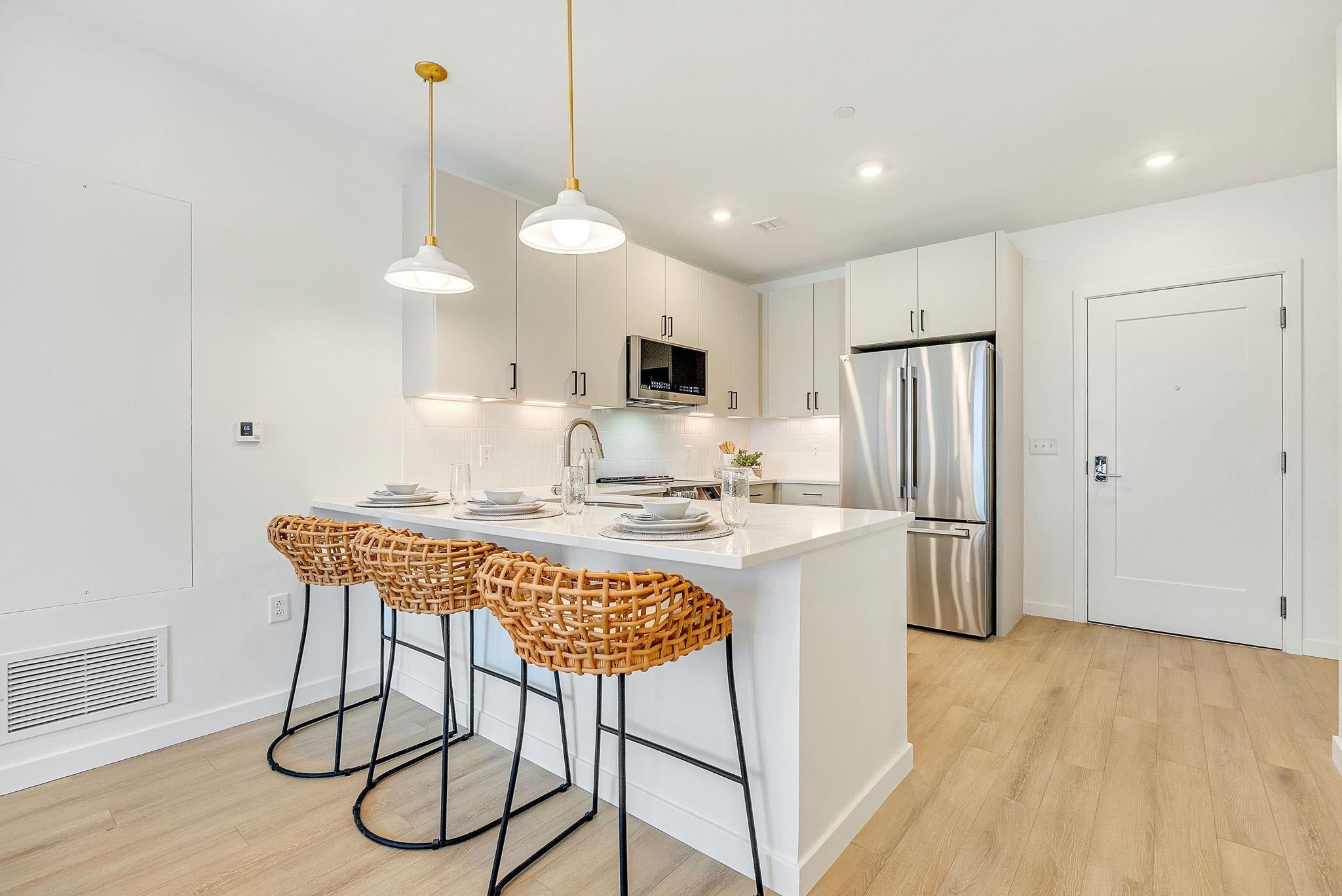 80 Constitution Avenue 227