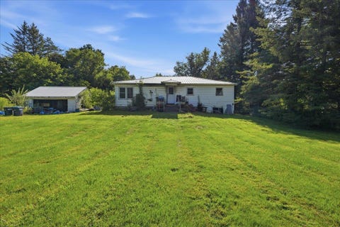 Photo of 75 East Street, Huntington, VT 05462 (MLS # 5105508)