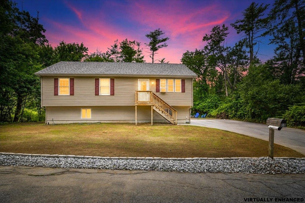 Photo of 10 Patricia Avenue, Raymond, NH 03077 (MLS # 5100254)