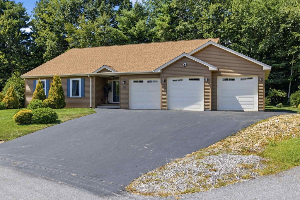 Photo of 77 Linny Lane, Laconia, NH 03246 (MLS # 5106316)