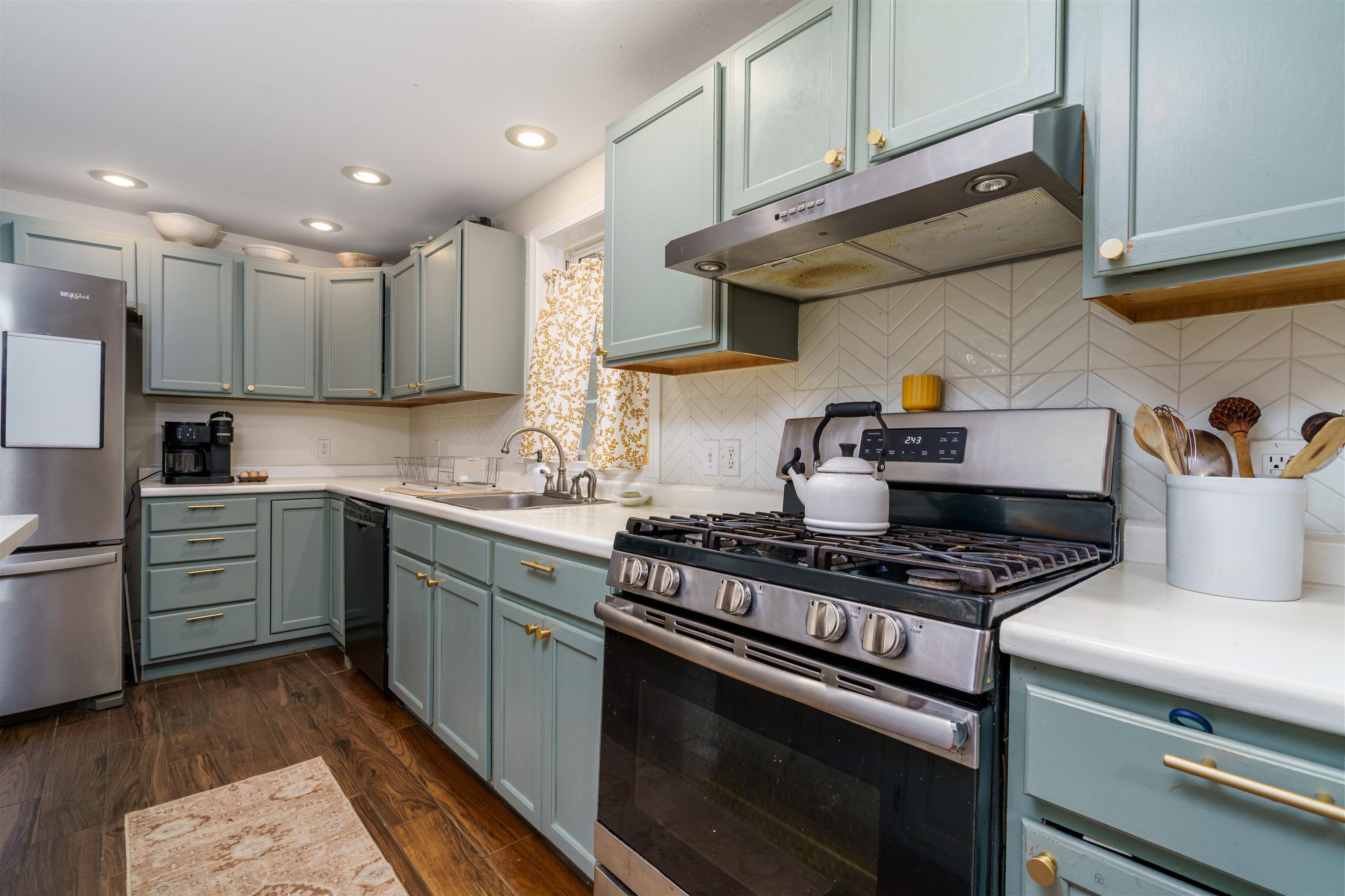 37 Tamarack Road