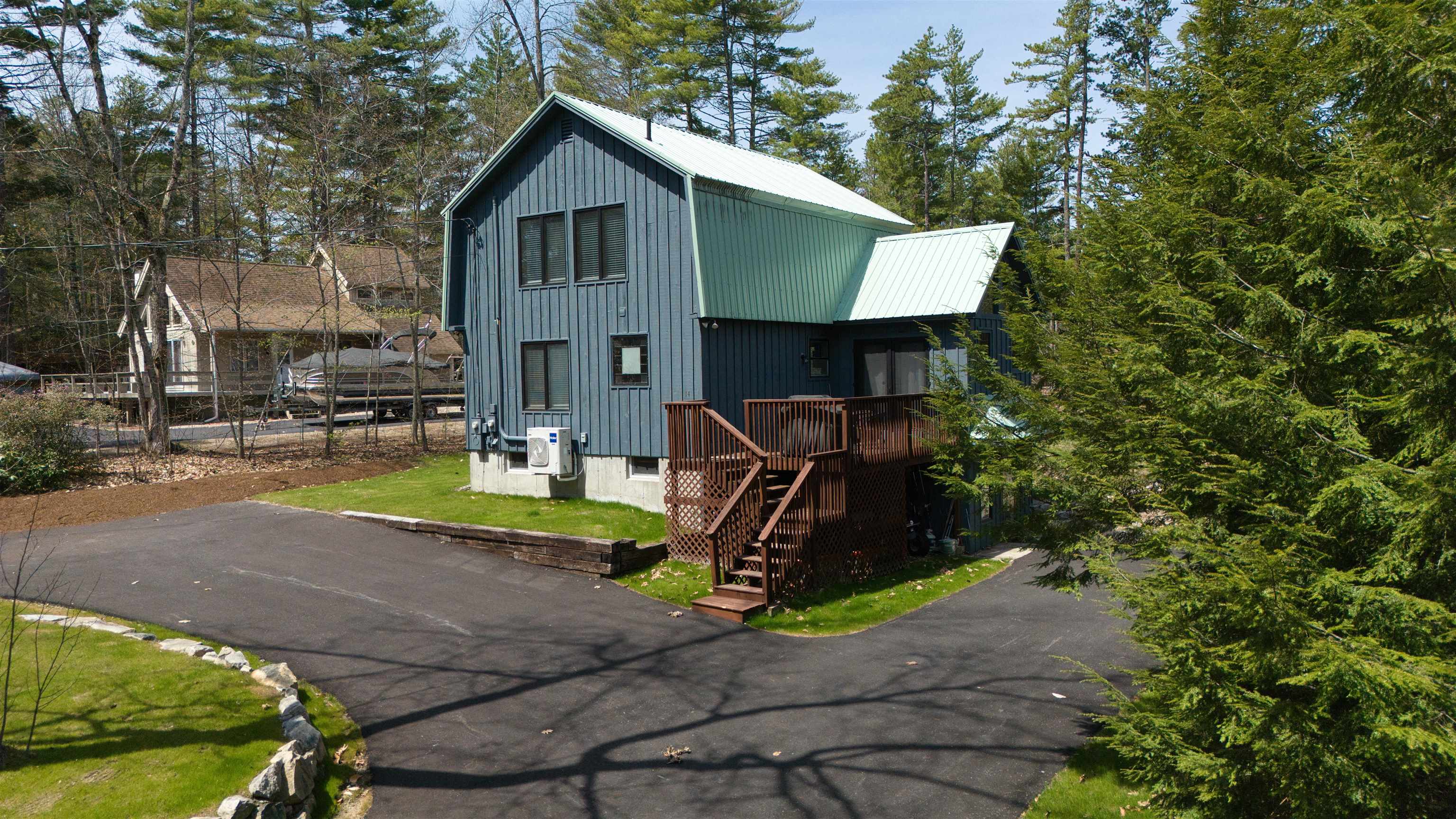 14 Oakwood Drive