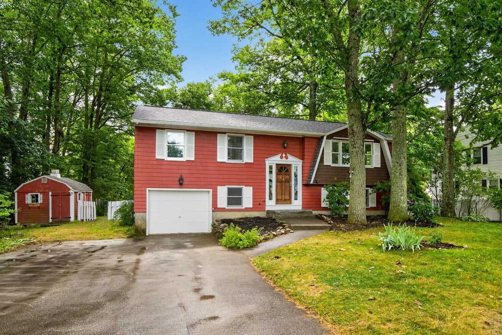 Photo of 22 Anita Street, Rochester, NH 03867 (MLS # 5102824)