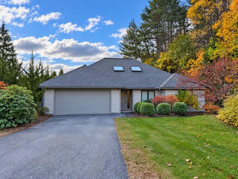 Photo of 28 Iris Way, Hartford, VT 05001 (MLS # 5115026)