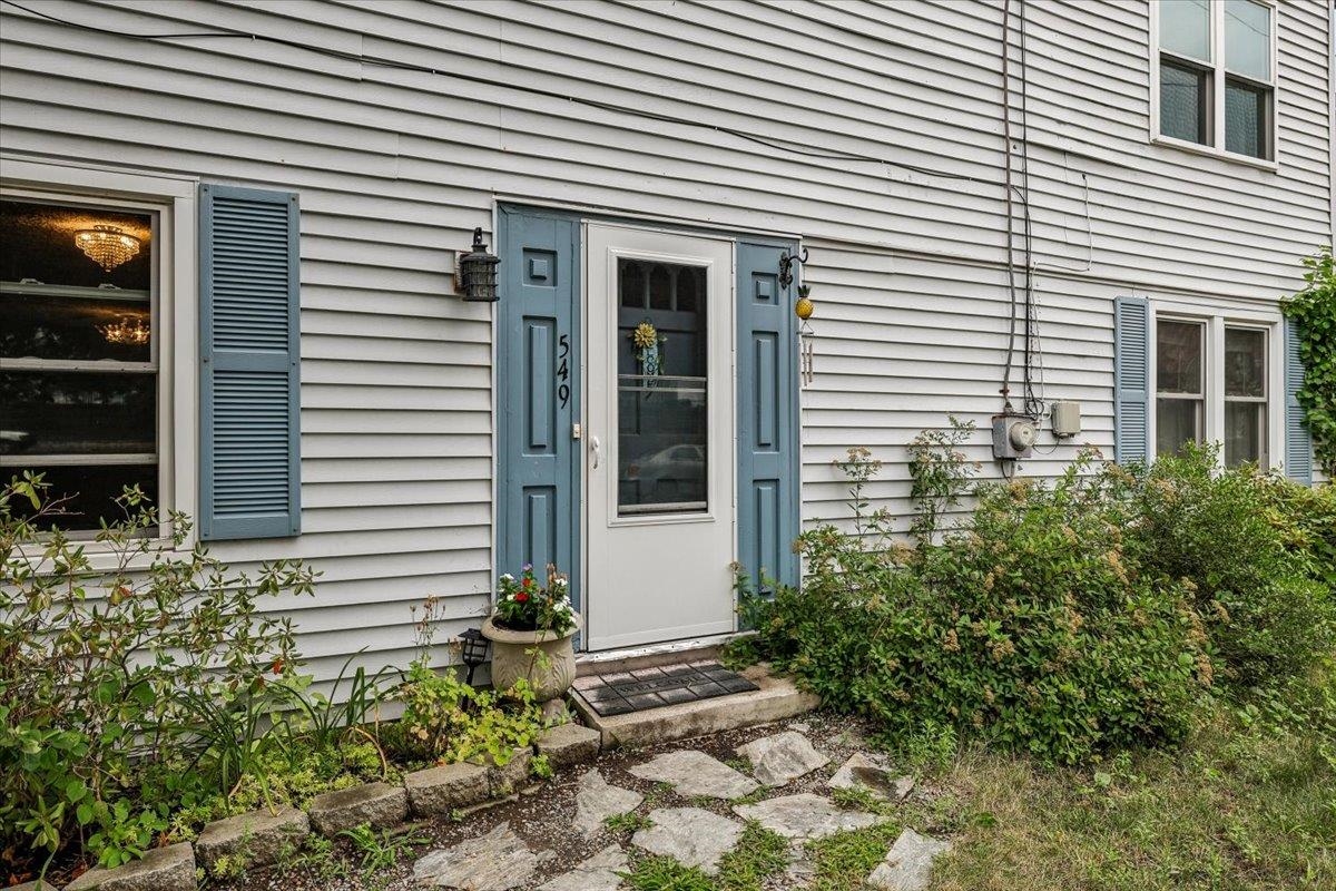 549 Lake Avenue