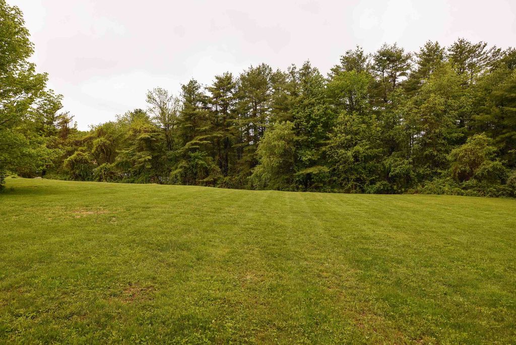 Photo of 00 Skyview Circle #9, Meredith, NH 03253 (MLS # 5090764)