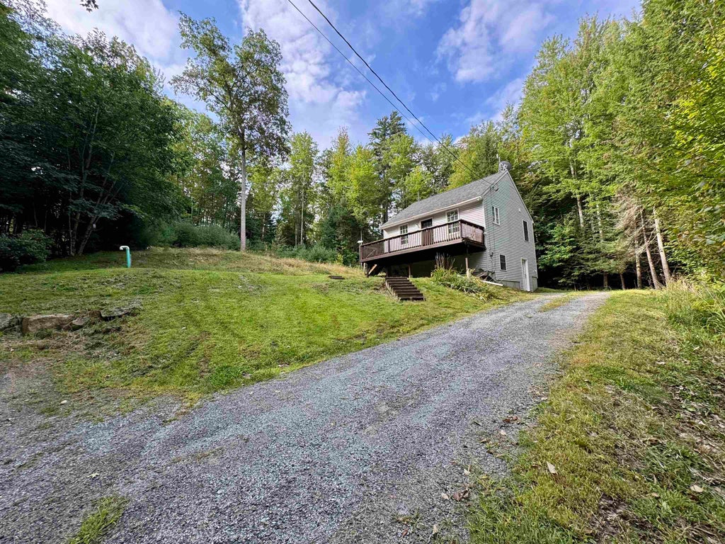Photo of 81 King Drive, Haverhill, NH 03785 (MLS # 5108719)