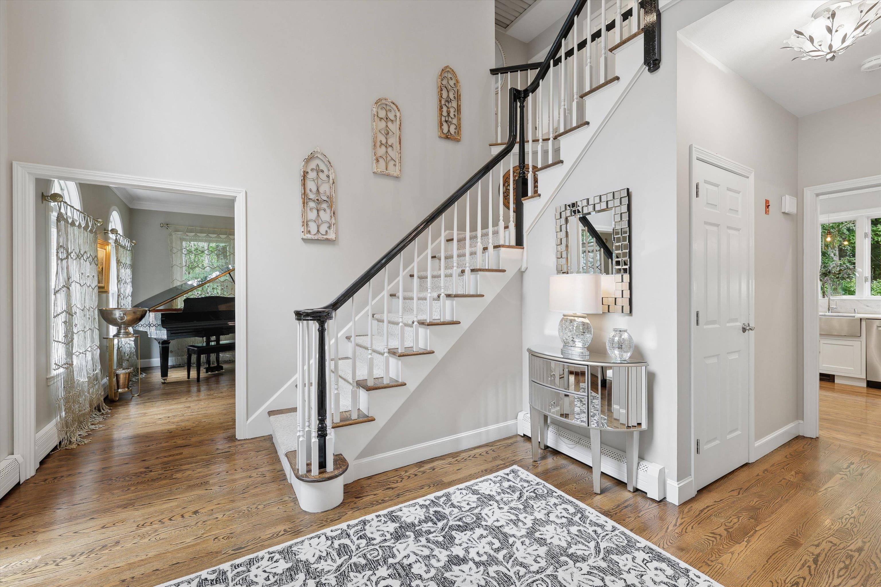 4 Newfane Road