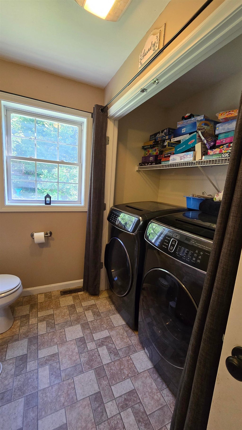 Photo of 39 Valhalla Farm Road, Hillsborough, NH 03244 (MLS # 5108763)