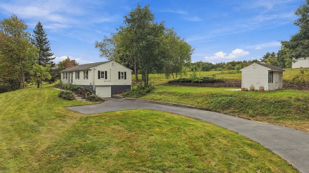 Photo of 136 Haverhill Road, Chester, NH 03036 (MLS # 5112156)