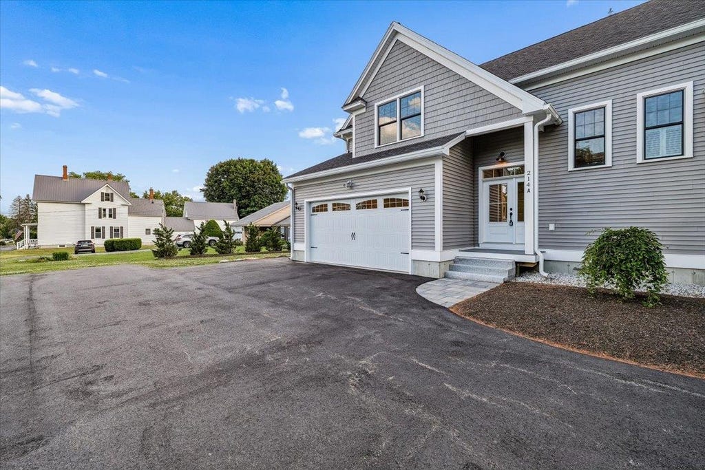 Photo of 214 Pembroke Street #A, Pembroke, NH 03275 (MLS # 5095621)