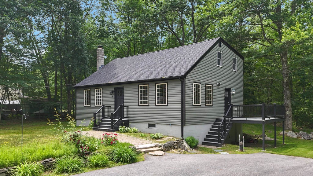 Photo of 34 Brooks Road, Barrington, NH 03825 (MLS # 5090260)
