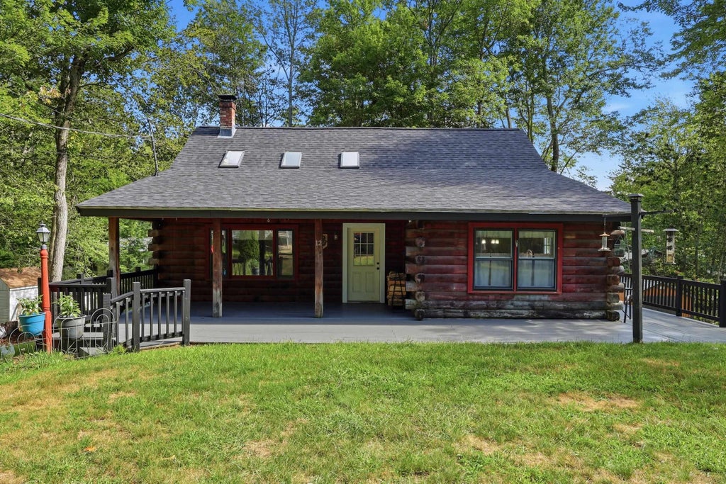 Photo of 12 Pine Road, Middleton, NH 03887 (MLS # 5107089)