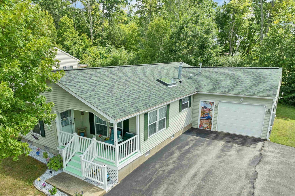 Photo of 25 Mountain View Drive, Franklin, NH 03235 (MLS # 5109159)