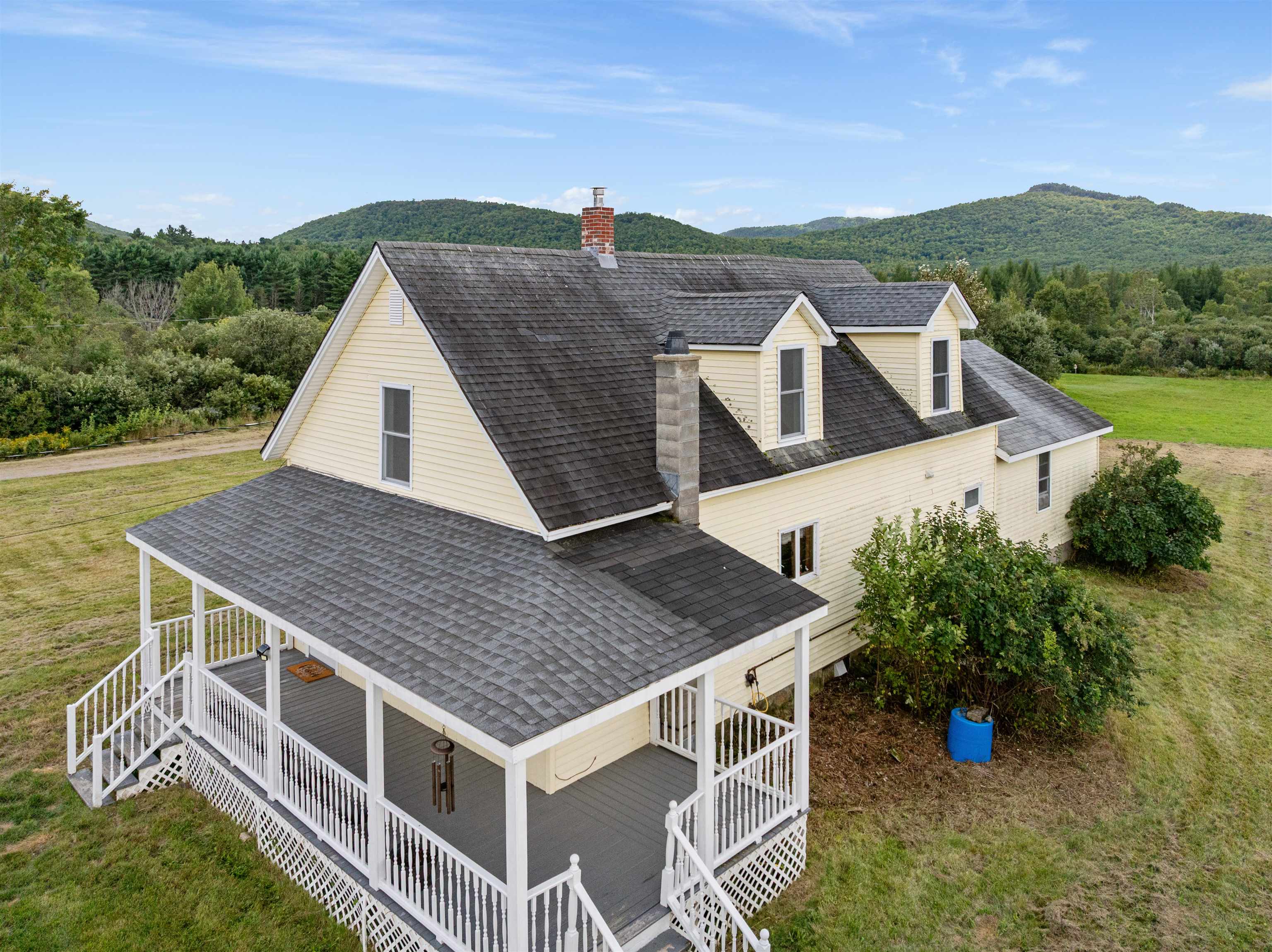 1367 Lost Nation Road