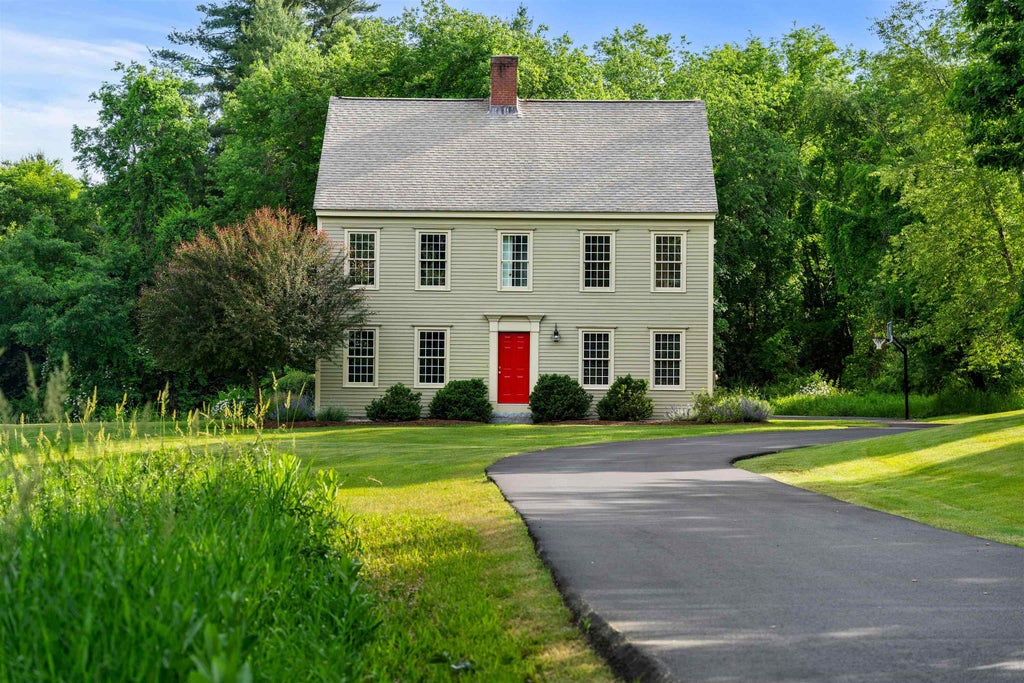 Photo of 72 Joppa Hill Road, Bedford, NH 03110 (MLS # 5095229)