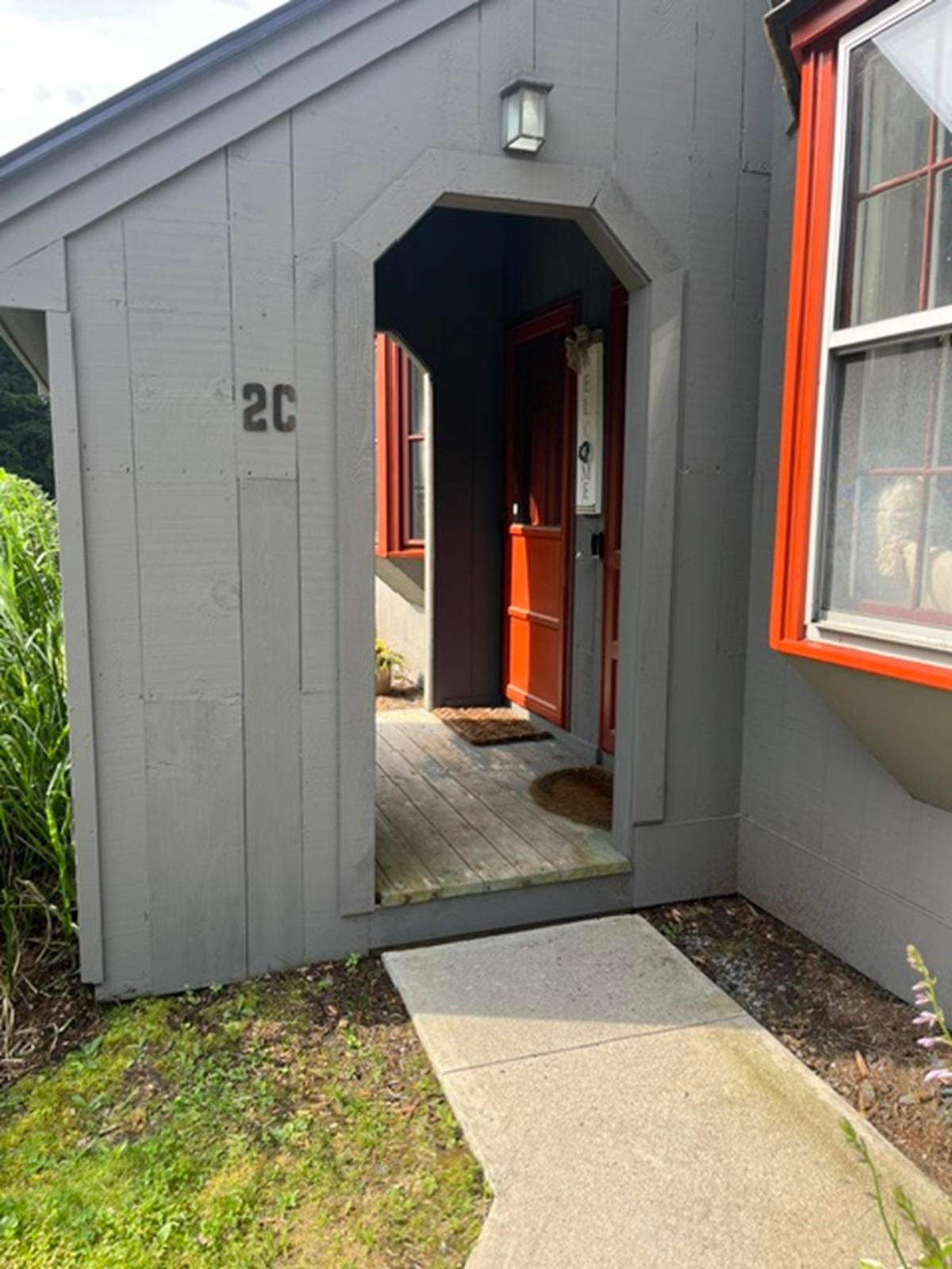 574 Willard Road 2C