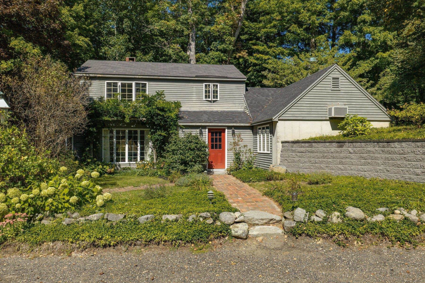 172 Packers Falls Road