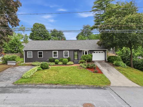 Photo of 16 Terry Street, Nashua, NH 03064 (MLS # 5098958)