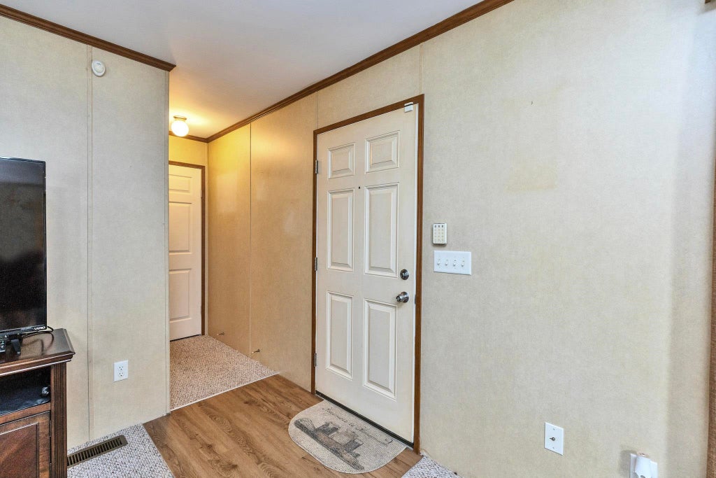 Photo of 101 Dart Drive, Salem, NH 03079 (MLS # 5113118)