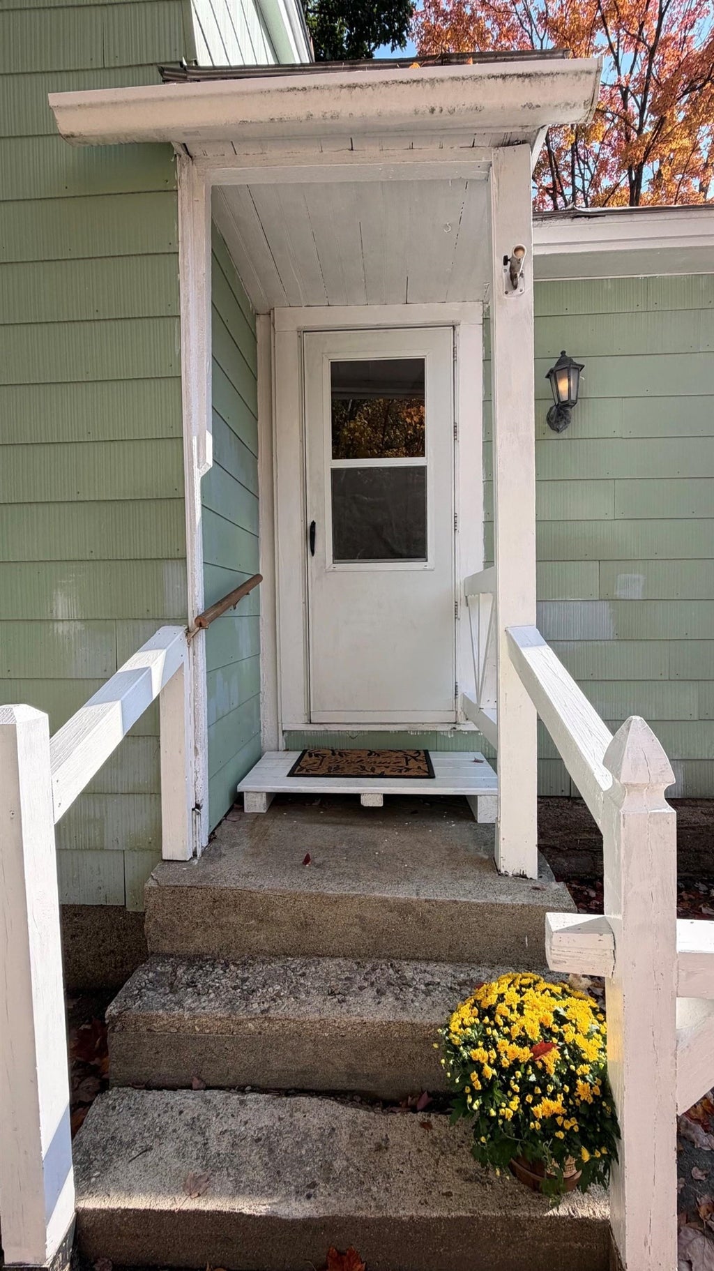 Photo of 87 Pinehurst Avenue, Keene, NH 03431 (MLS # 5112987)