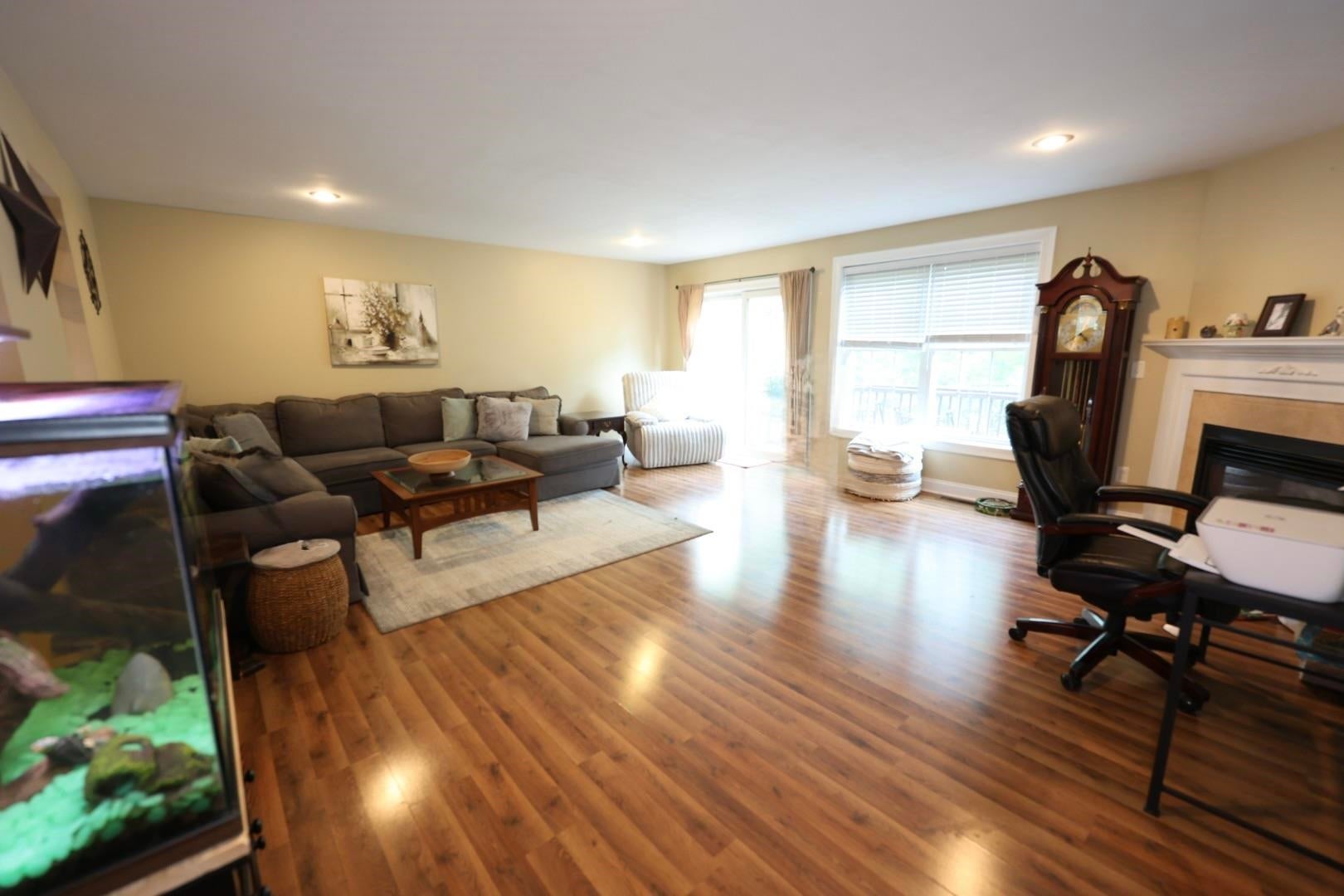 76 Pear Tree Lane
