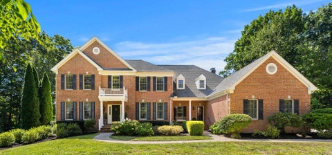 Photo of 8 Dorothys Way, Bedford, NH 03110 (MLS # 5109152)