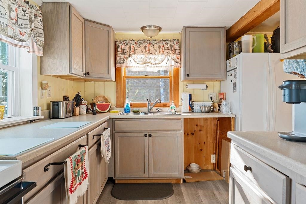 1119 Lovell Lake Road