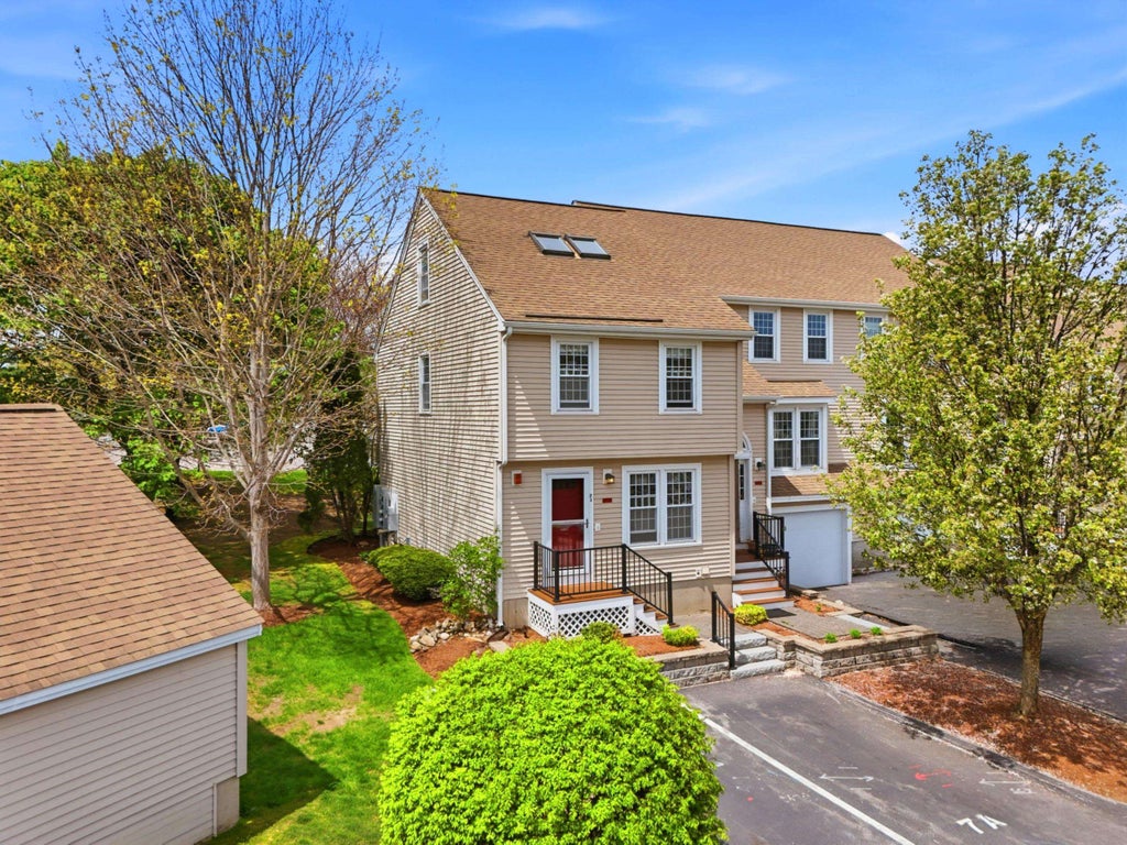Photo of 7 Sundown Drive #A, Derry, NH 03038 (MLS # 5089053)