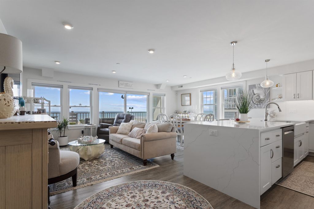 Photo of 377 Ocean Boulevard #3, Hampton, NH 03842 (MLS # 5091145)